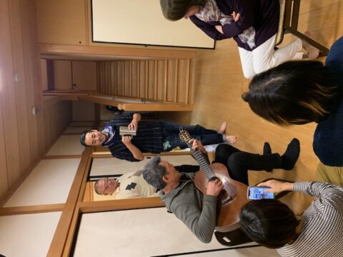 鈴木さんVS 綾子